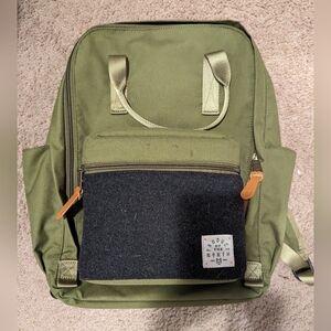 Sustainable Elkin Diaper bag backpack - Olive